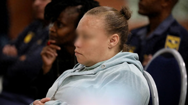智策管家 南非一母亲伙同男友等人将女儿卖给巫医，被判终身监禁
